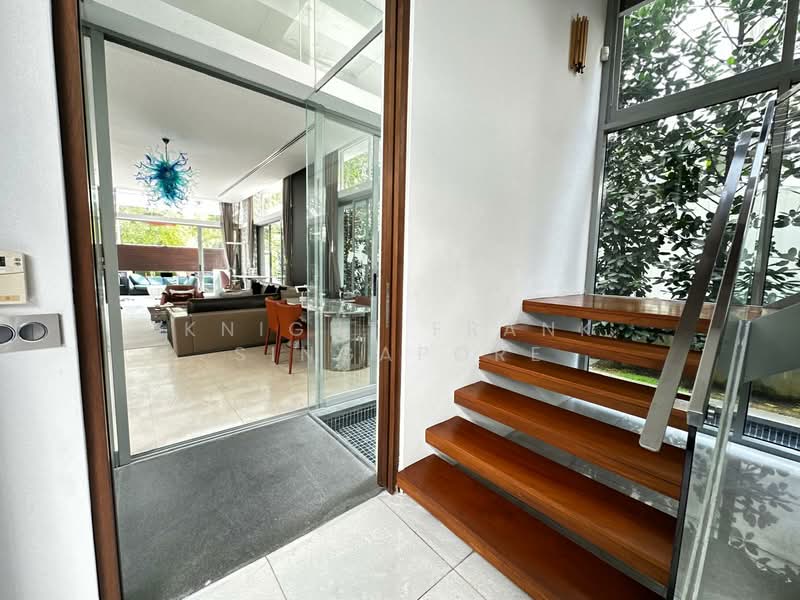 Tudor Close, Tudor Close, 5 Bedrooms, 6,800 sqft, Detached House For Rent, by ELAINE CHIA, 500107662 - Living Room - PropertyGuru.com.sg