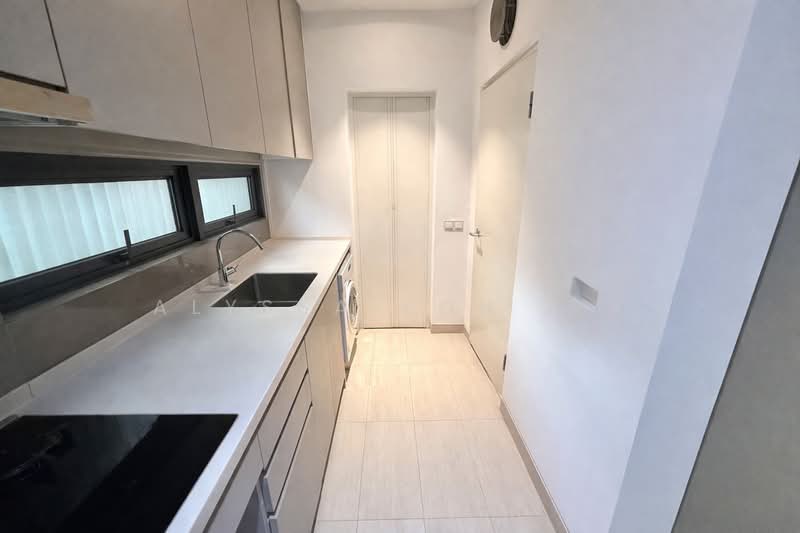 Highline Residences, 13 Kim Tian Road, 3 Bedrooms, 1,206 sqft, Condominium For Sale, by Alyssa Koh L X, 500107663 - Kitchen - PropertyGuru.com.sg