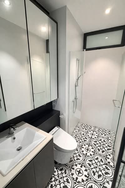 Highline Residences, 13 Kim Tian Road, 3 Bedrooms, 1,206 sqft, Condominium For Sale, by Alyssa Koh L X, 500107663 - Bathroom - PropertyGuru.com.sg