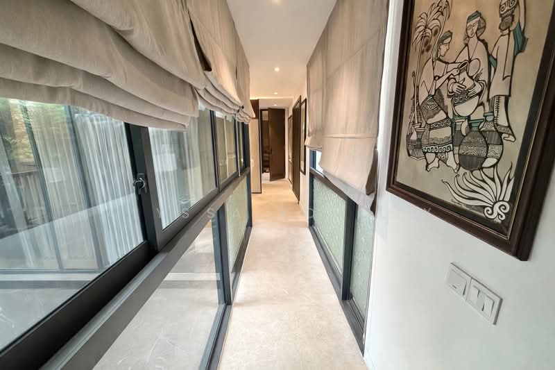 Highline Residences, 13 Kim Tian Road, 3 Bedrooms, 1,206 sqft, Condominium For Sale, by Alyssa Koh L X, 500107663 - Corridor - PropertyGuru.com.sg