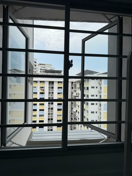 10 Pine Close, 10 Pine Close, Room Rental, 150 sqft, HDB Flat For Rent, by Sybil Yap, 500107665 - PropertyGuru.com.sg