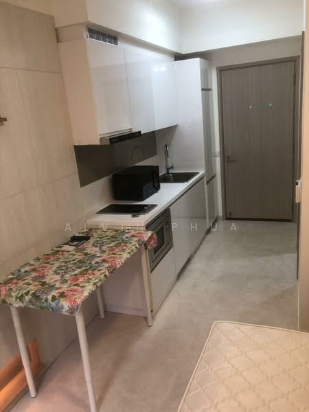 Flamingo Valley, 468 Siglap Road, 1 Bedroom, 280 sqft, Condominium For Rent, by Alvin Phua, 500107670 - Kitchen - PropertyGuru.com.sg