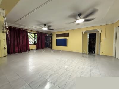 For Sale - 205 Serangoon Central