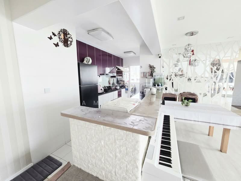 664B Punggol Drive, 664B Punggol Drive, 3 Bedrooms, 1,184 sqft, HDB Flat For Sale, by James Yeo, 500107680 - Kitchen - PropertyGuru.com.sg