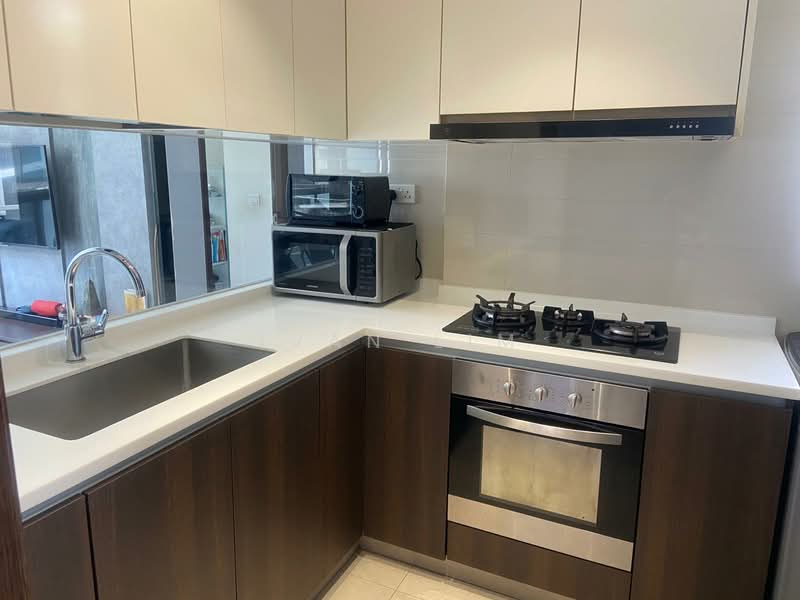 Symphony Suites, 1 Yishun Close, 3 Bedrooms, 785 sqft, Condominium For Rent, by Ivan Lim, 500107693 - Kitchen - PropertyGuru.com.sg