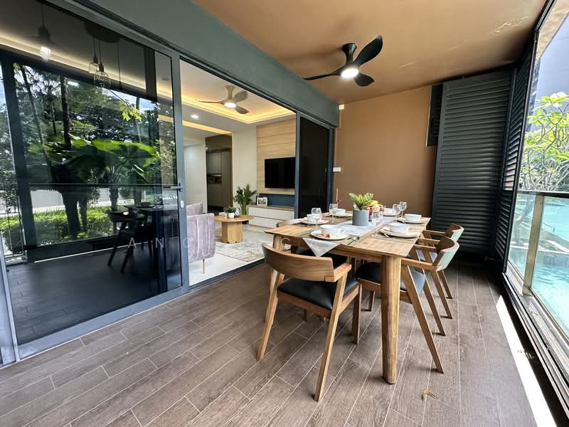 Lake Grande, 6 Jurong Lake Link, 5 Bedrooms, 1,485 sqft, Condominium For Sale, by Angelica Ong, 500107694 - Dining Room - PropertyGuru.com.sg