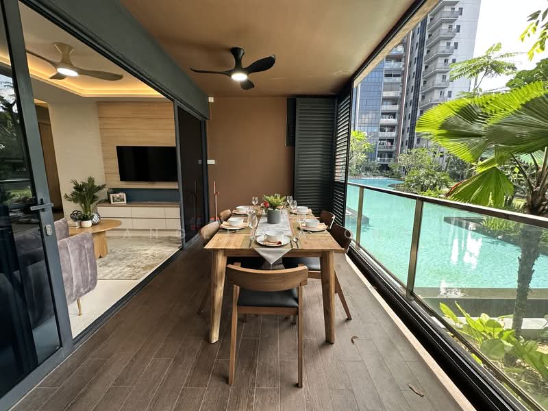 Lake Grande, 6 Jurong Lake Link, 5 Bedrooms, 1,485 sqft, Condominium For Sale, by Angelica Ong, 500107694 - Balcony - PropertyGuru.com.sg