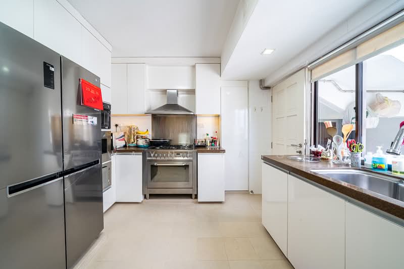 Minbu Court, 54 Minbu Road, 4 Bedrooms, 1,991 sqft, Condominium For Sale, by Wayne Tang, 500107695 - Kitchen - PropertyGuru.com.sg