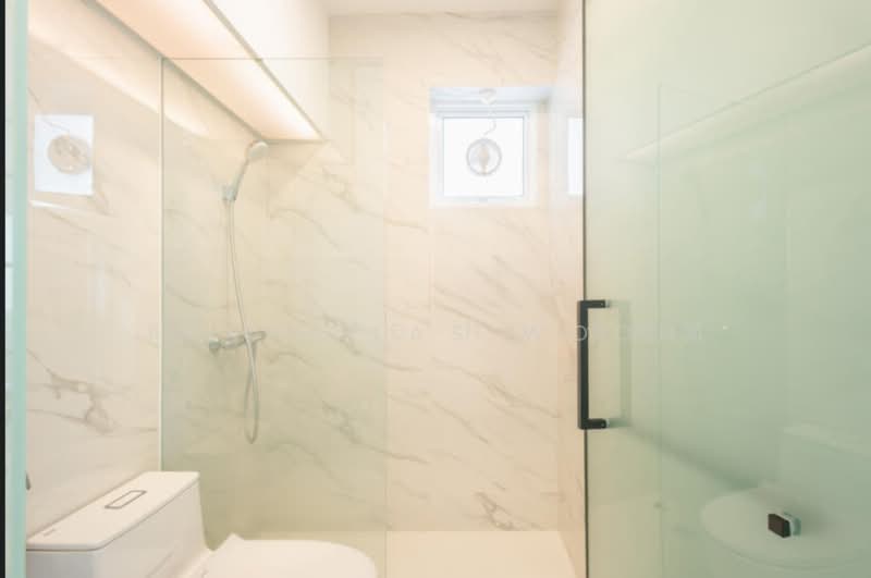 254 Bishan Street 22, 254 Bishan Street 22, 3 Bedrooms, 1,249 sqft, HDB Flat For Sale, by Nicholas Woon, 500107700 - Bathroom - PropertyGuru.com.sg