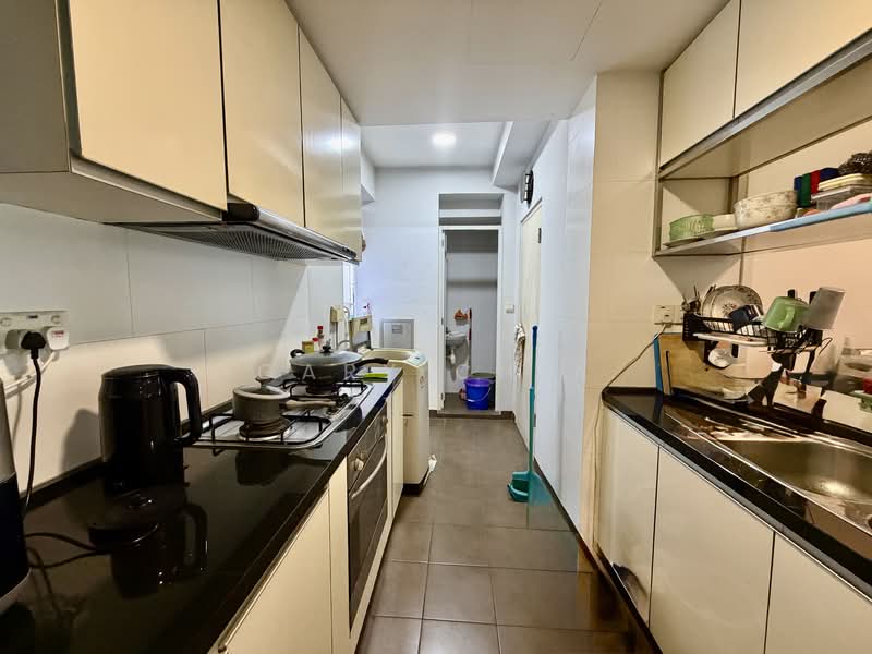 The Calrose, 511 Yio Chu Kang Road, Room Rental, 180 sqft, Condominium For Rent, by Gary Chia, 500107708 - PropertyGuru.com.sg