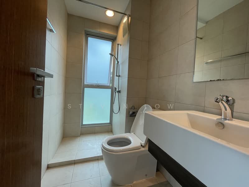 Whiteshores, Punggol 17th Avenue, 5 Bedrooms, 5,188 sqft, Cluster House For Rent, by Steven Low, 500107711 - Bathroom - PropertyGuru.com.sg