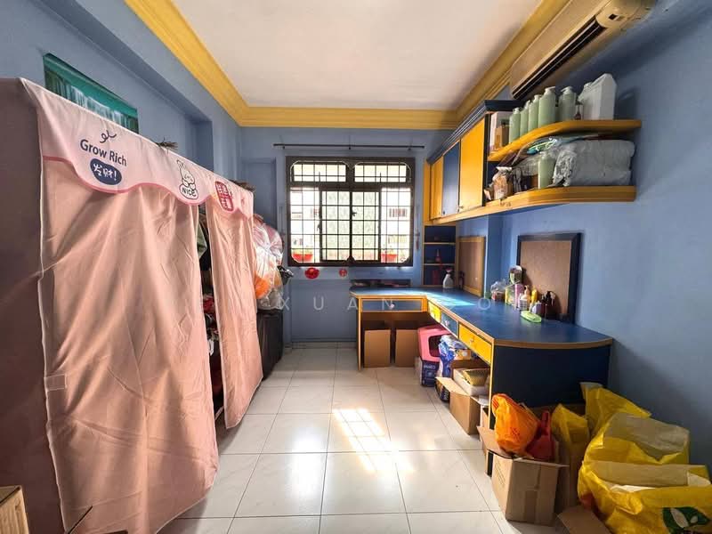 670A Choa Chu Kang Crescent, 670A Choa Chu Kang Crescent, 3 Bedrooms, 1,119 sqft, HDB Flat For Sale, by Pei Xuan Goh, 500107713 - Study - PropertyGuru.com.sg