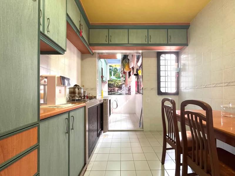 670A Choa Chu Kang Crescent, 670A Choa Chu Kang Crescent, 3 Bedrooms, 1,119 sqft, HDB Flat For Sale, by Pei Xuan Goh, 500107713 - Kitchen - PropertyGuru.com.sg