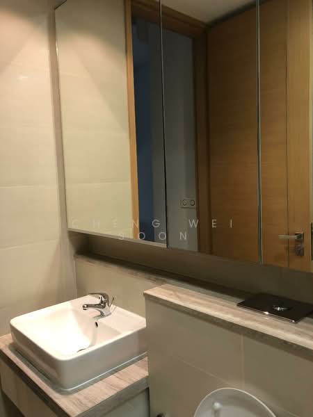 Parvis, 16 Holland Hill, 4 Bedrooms, 1,995 sqft, Condominium For Rent, by Cheng Wei Soon, 500107716 - Bathroom - PropertyGuru.com.sg