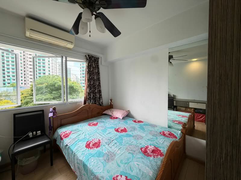 629 Jurong West Street 65, 629 Jurong West Street 65, 4 Bedrooms, 1,399 sqft, HDB Flat For Sale, by Kavin Kuah, 500107736 - Bedroom - PropertyGuru.com.sg
