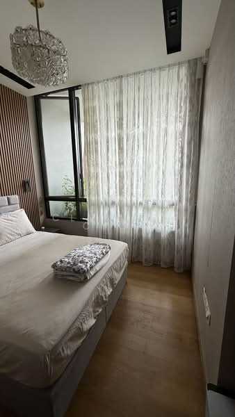 The Crest, 101 Prince Charles Crescent, 3 Bedrooms, 1,324 sqft, Condominium For Sale, by Clarissa Choh, 500107741 - Bedroom - PropertyGuru.com.sg