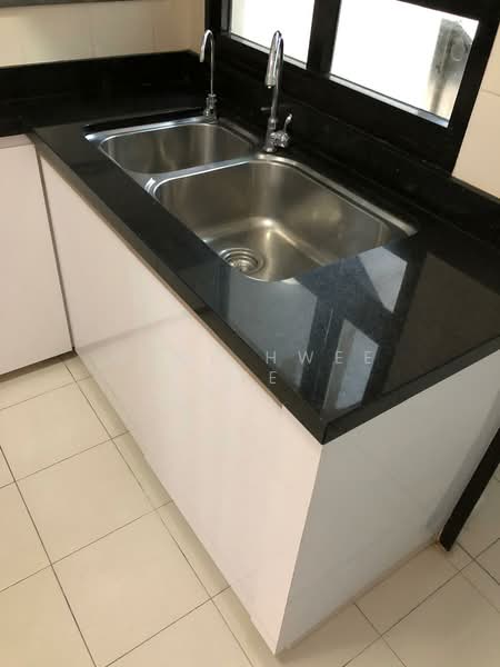 3A Sri Geylang Serai, 3A Geylang Serai, 3 Bedrooms, 1,001 sqft, HDB Flat For Sale, by Geok Hwee Lye, 500107752 - Kitchen - PropertyGuru.com.sg