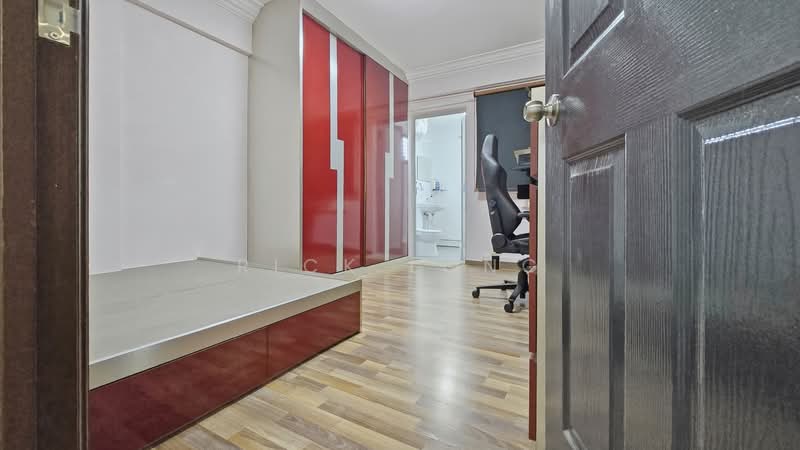 325 Woodlands Street 32, 325 Woodlands Street 32, 4 Bedrooms, 1,754 sqft, HDB Flat For Sale, by Rick Long, 500107757 - Bedroom - PropertyGuru.com.sg