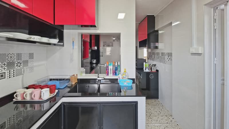 325 Woodlands Street 32, 325 Woodlands Street 32, 4 Bedrooms, 1,754 sqft, HDB Flat For Sale, by Rick Long, 500107757 - Kitchen - PropertyGuru.com.sg