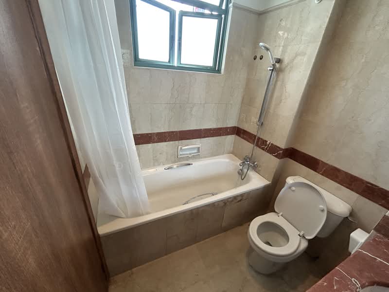 Changi Court, 700 Upper Changi Road East, Room Rental, 150 sqft, Condominium For Rent, by Dominus Pte Ltd, 500107771 - 402 - Master Room | Bathroom - PropertyGuru.com.sg