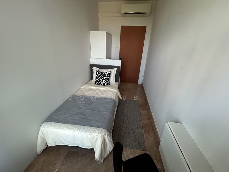 Changi Court, 700 Upper Changi Road East, Room Rental, 150 sqft, Condominium For Rent, by Dominus Pte Ltd, 500107771 - 403 / 404 - Common Room - PropertyGuru.com.sg