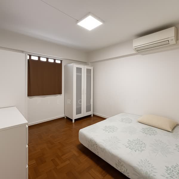 206 Toa Payoh North, 206 Toa Payoh North, 2 Bedrooms, 700 sqft, HDB Flat For Sale, by Pierce Goh, 500107772 - Bedroom - PropertyGuru.com.sg