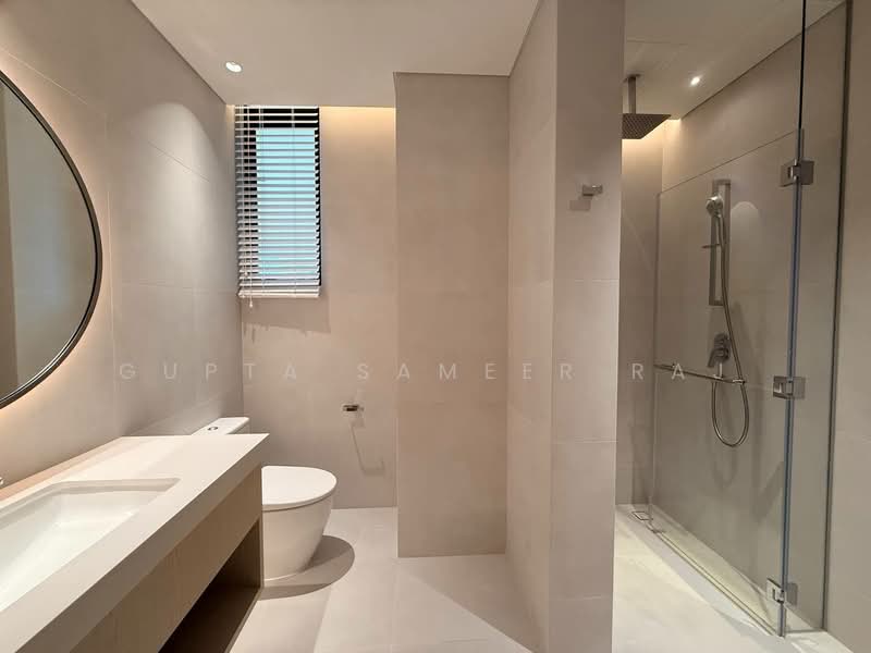 The Colonnade, 82 Grange Road, 4 Bedrooms, 3,933 sqft, Condominium For Rent, by Gupta Sameer Raj, 500107773 - Bathroom - PropertyGuru.com.sg