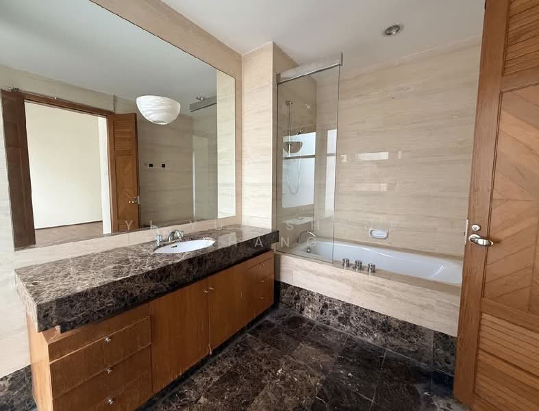 48 Belmont Road, Holland Village MRT, Leedon, Orchard Road, 48 Belmont, 5 Bedrooms, 16,000 sqft, Good Class Bungalow For Rent, by Yi Yun Shone Zhang, 500107781 - Bathroom - PropertyGuru.com.sg