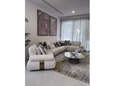 For Sale - ⭐️⭐️D11 TREVOSE. BRAND NEW SEMID. TOP. ☎️ JEAN 93571119