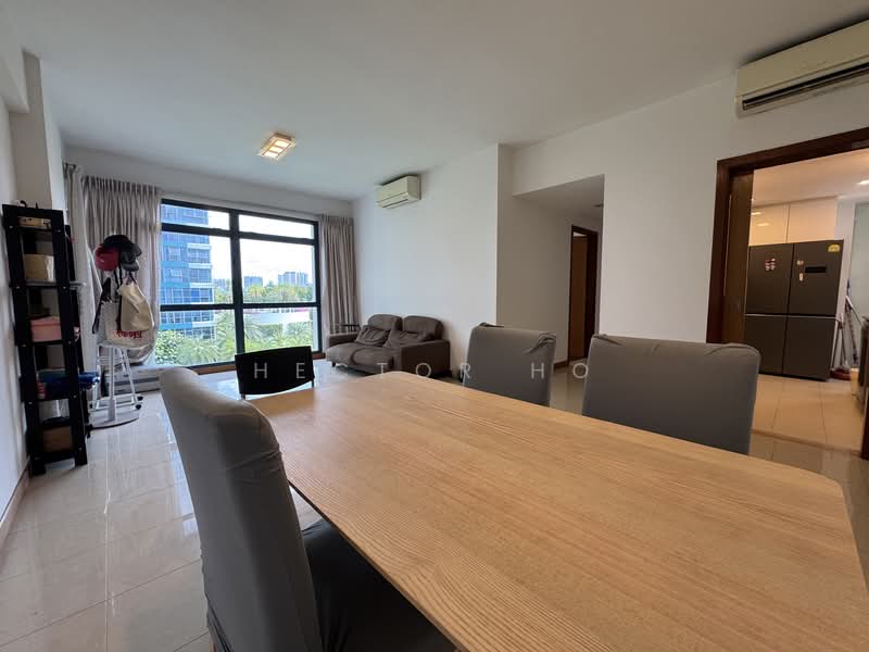 Blue Horizon, 21 West Coast Crescent, 3 Bedrooms, 1,152 sqft, Condominium For Rent, by Hector Ho, 500107785 - Living Room - PropertyGuru.com.sg