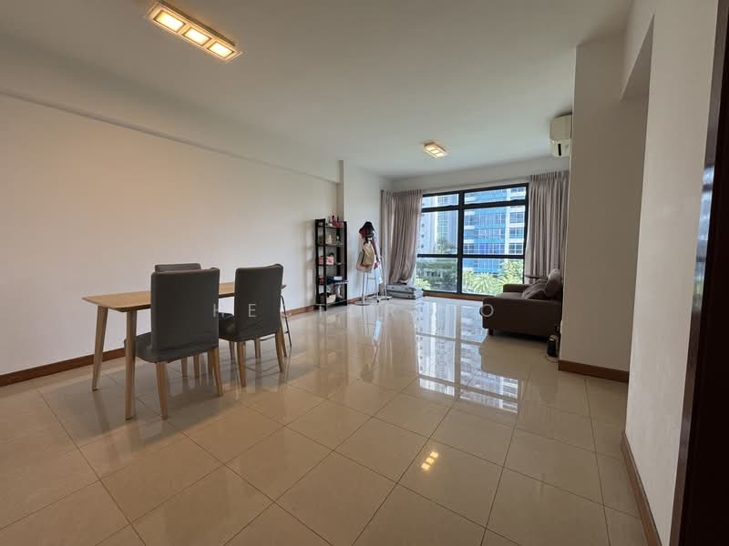 Blue Horizon, 21 West Coast Crescent, 3 Bedrooms, 1,152 sqft, Condominium For Rent, by Hector Ho, 500107785 - Living Room - PropertyGuru.com.sg