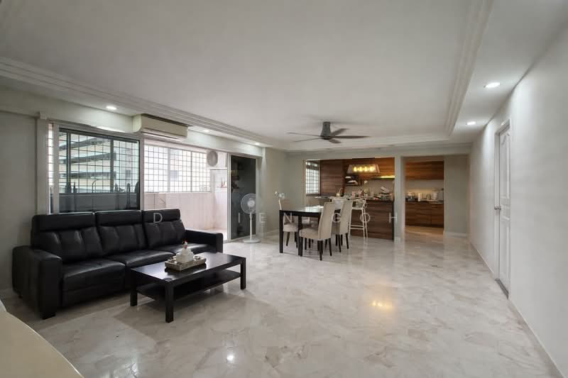 898A Tampines Street 81, 898A Tampines Street 81, 4 Bedrooms, 1,367 sqft, HDB Flat For Sale, by Damien Goh, 500107790 - Living Room - PropertyGuru.com.sg