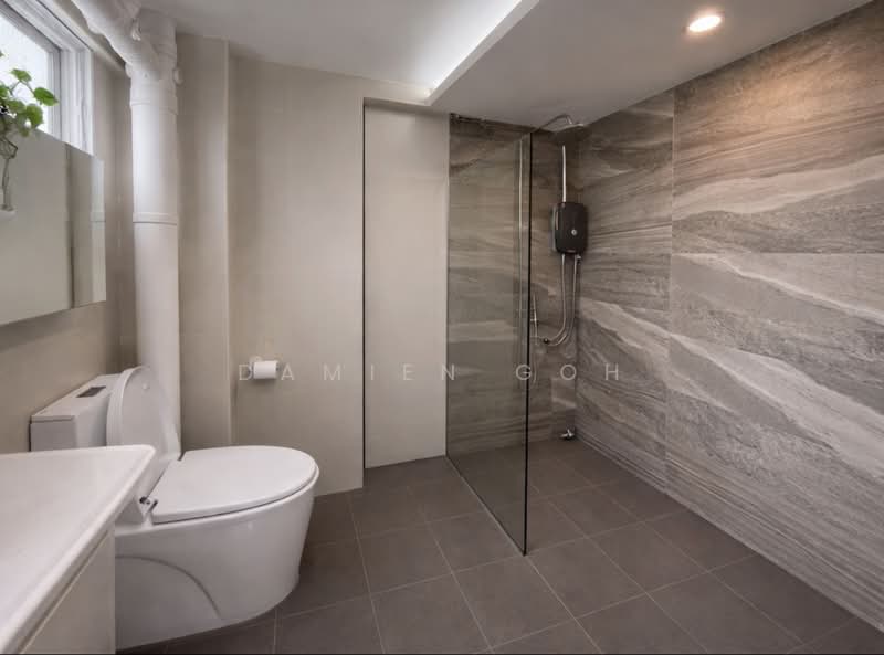 898A Tampines Street 81, 898A Tampines Street 81, 4 Bedrooms, 1,367 sqft, HDB Flat For Sale, by Damien Goh, 500107790 - Master Bathroom - PropertyGuru.com.sg