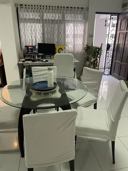 634 Pasir Ris Drive 1, 634 Pasir Ris Drive 1, 3 Bedrooms, 1,119 sqft, HDB Flat For Sale, by Frank Duan, 500107806 - Study - PropertyGuru.com.sg