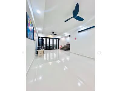 For Sale - 297A Compassvale Street