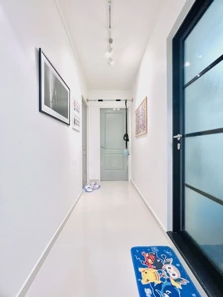 297A Compassvale Street, 297A Compassvale Street, 4 Bedrooms, 1,442 sqft, HDB Flat For Sale, by Bernice Ho, 500107807 - Corridor - PropertyGuru.com.sg