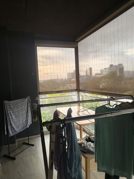 Parc Riviera, 101 West Coast Vale, Room Rental, 200 sqft, Condominium For Rent, by Alan Huy, 500107809 - Balcony - PropertyGuru.com.sg