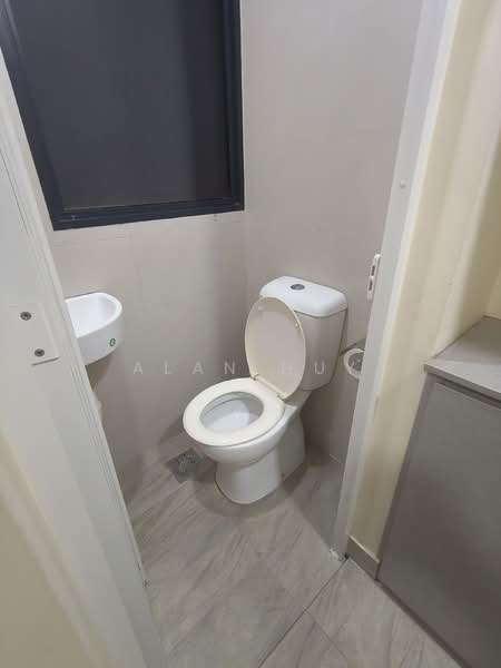 Parc Riviera, 101 West Coast Vale, Room Rental, 200 sqft, Condominium For Rent, by Alan Huy, 500107809 - Bathroom - PropertyGuru.com.sg