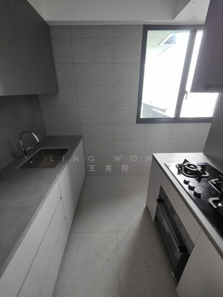 Parc Clematis, 8D Jalan Lempeng, 4 Bedrooms, 1,238 sqft, Condominium For Rent, by Ling Wong 王秀玲, 500107812 - Wet Kitchen - PropertyGuru.com.sg
