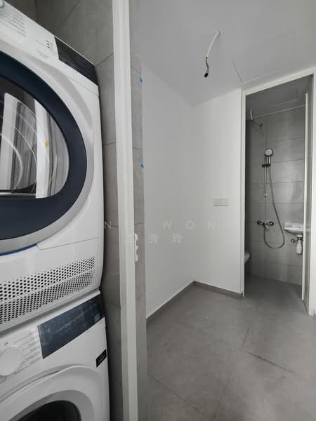 Parc Clematis, 8D Jalan Lempeng, 4 Bedrooms, 1,238 sqft, Condominium For Rent, by Ling Wong 王秀玲, 500107812 - Yard - PropertyGuru.com.sg