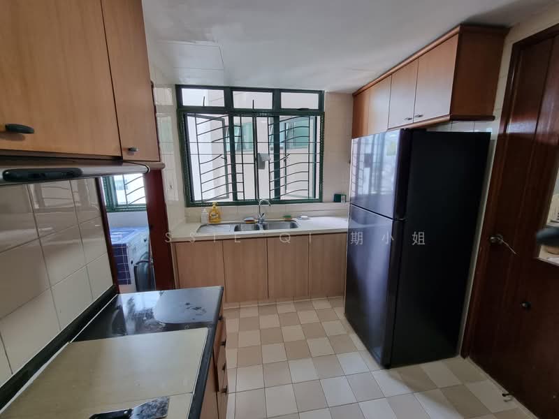 Summerdale, 2 Boon Lay Drive, 3 Bedrooms, 1,399 sqft, Condominium For Sale, by Jessie Qi 期小姐, 500107813 - Kitchen - PropertyGuru.com.sg