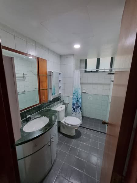 Summerdale, 2 Boon Lay Drive, 3 Bedrooms, 1,399 sqft, Condominium For Sale, by Jessie Qi 期小姐, 500107813 - PropertyGuru.com.sg