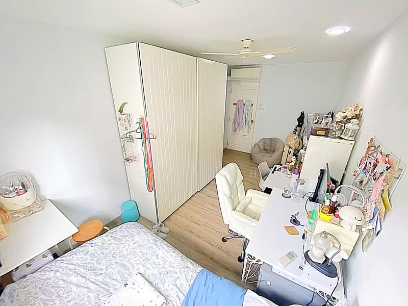 412 Pasir Ris Drive 6, 412 Pasir Ris Drive 6, 4 Bedrooms, 1,313 sqft, HDB Flat For Sale, by Eugene Chen, 500107817 - Bedroom - PropertyGuru.com.sg