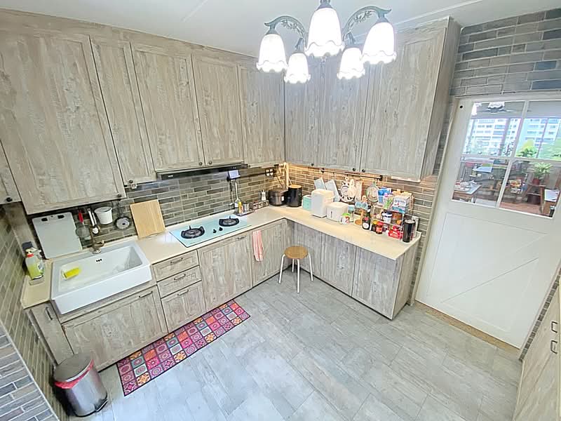 412 Pasir Ris Drive 6, 412 Pasir Ris Drive 6, 4 Bedrooms, 1,313 sqft, HDB Flat For Sale, by Eugene Chen, 500107817 - Kitchen - PropertyGuru.com.sg