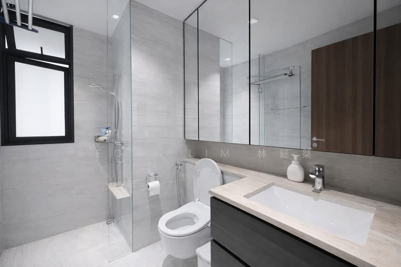 Fourth Avenue Residences, 2 Fourth Avenue, 4 Bedrooms, 1,486 sqft, Condominium For Rent, by Regan Lim 林鉦桀, 500107826 - Bathroom - PropertyGuru.com.sg