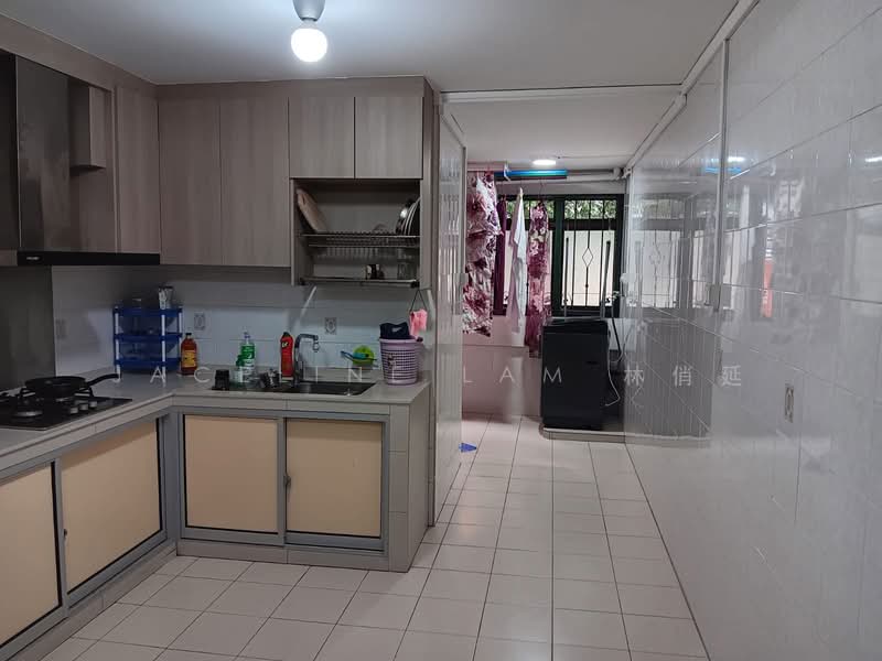 11 Jalan Batu, 11 Jalan Batu, 3 Bedrooms, 1,130 sqft, HDB Flat For Sale, by Jaceline Lam 林俏延, 500107827 - Kitchen - PropertyGuru.com.sg