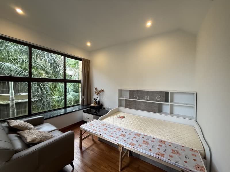 Eleven @ Holland, 11 Holland Link, 5 Bedrooms, 3,735 sqft, Cluster House For Sale, by Isaac Tong, 500107833 - Bedroom - PropertyGuru.com.sg