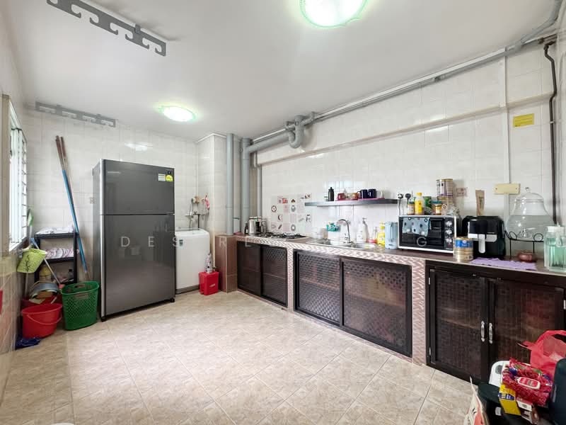 101B Punggol Field, 101B Punggol Field, 3 Bedrooms, 1,173 sqft, HDB Flat For Sale, by Desiree Leung, 500107839 - Kitchen - PropertyGuru.com.sg