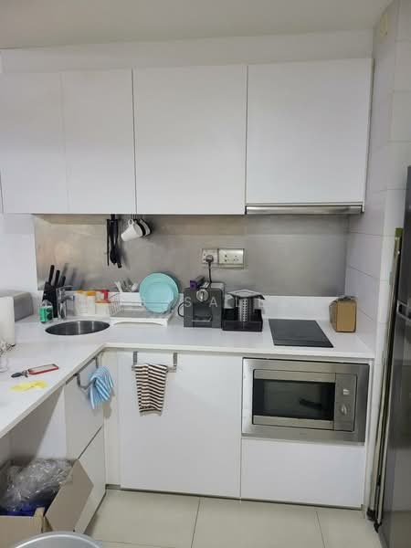 Ripple Bay, 8 Pasir Ris Link, 1 Bedroom, 484 sqft, Condominium For Sale, by Ros Salleh, 500107840 - Kitchen - PropertyGuru.com.sg