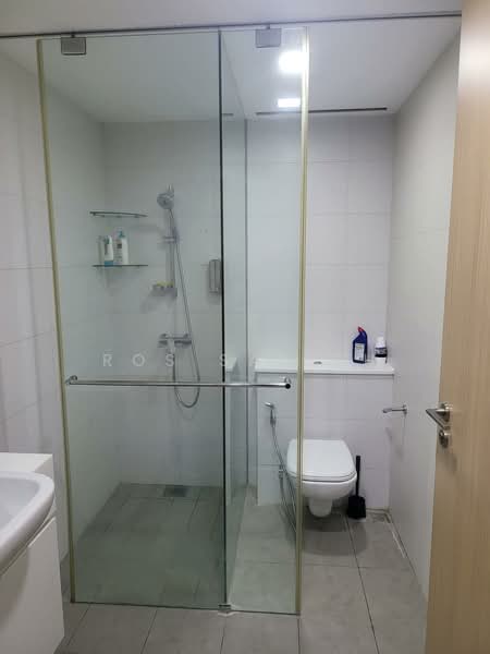 Ripple Bay, 8 Pasir Ris Link, 1 Bedroom, 484 sqft, Condominium For Sale, by Ros Salleh, 500107840 - Bathroom - PropertyGuru.com.sg